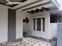 10 MARLA LOWER PORTION IS AVAILABLE FOR RENT ON TOP LOCATION OF WAPDA TOWN PHASE 1 LAHORE