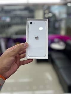 iPhone SE 2020 128gb PTA Approved