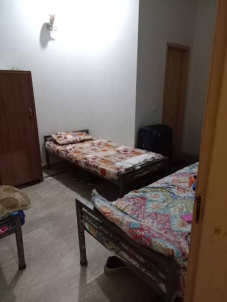 BOYS HOSTEL NEAR UCP [AC ROOMS] 0