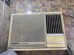 window Ac 1.5 ton in working condition