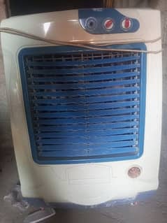 Venus VC6000 Room cooler for sale in good condition