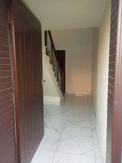 1 kanal upper portion available for rent.
