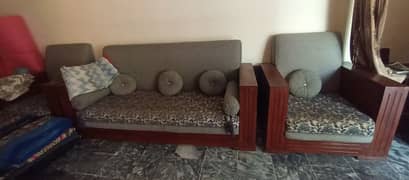 2 sofa sets