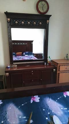 King size bed and dressing table