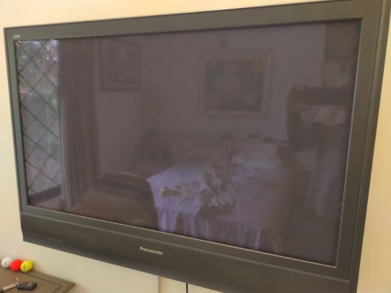 Panasonic Vierra Plasma TV 42 inch excellent condition 2