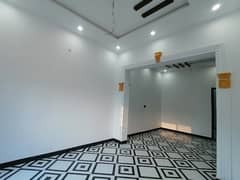 Good Location Al Hafeez Garden - Ismail Block House For sale Sized 1125 Square Feet