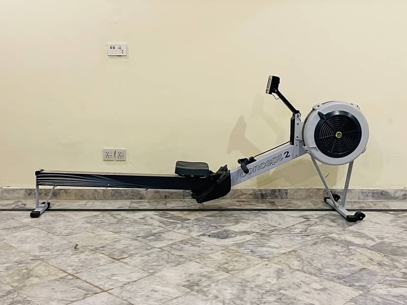 Concept 2 Rowing Machine USA\New & USed Gym Fitness Machines Available 4