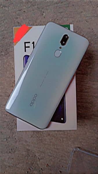 oppo f11.6/128. with just box 4