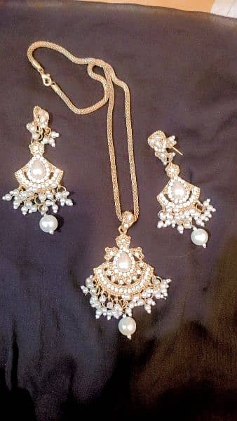 pendant set, and bridal set available 0