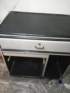 computer Table for sell