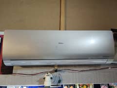 Haier AC DC inverter Condition like New
