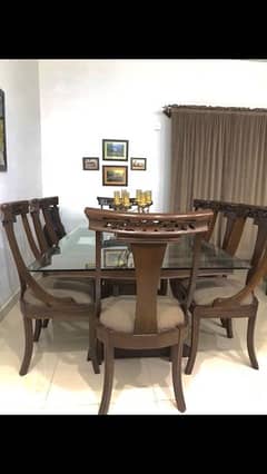 8 Seater Dining Table for Sale.