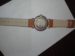 Bolun Round Dial watch in new condition