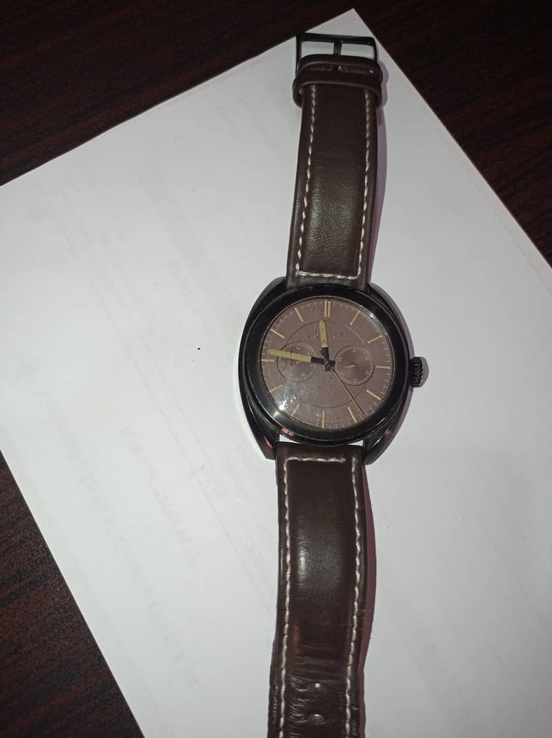 Esmart original watch  for sale, Date and day dials also working 3