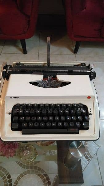 antique Olympia company typewriter for typing hobbies 2