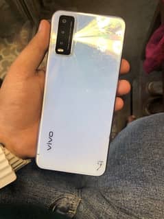Vivo y 20  4/64 with box charger  and complete  asseries