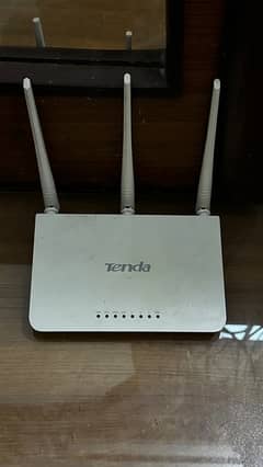 Tenda F3 wifi Router