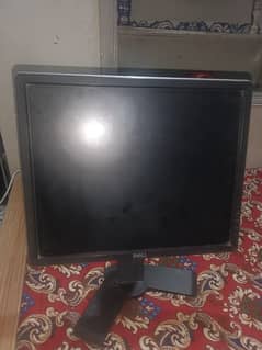 dell 18 inch LED