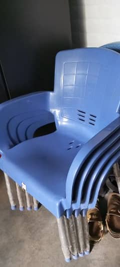 plastic chairs set pure best quality.