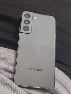 Samsung S22