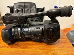 Compact Full-HD Camcorder With SxS PRO Recording PMW EX1