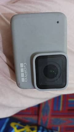 GoPro hero7White for sell used only 1 month