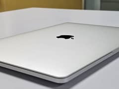 2k20 MacBook Pro M1 Chip Space Gray