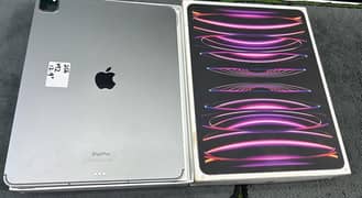 Apple iPad Pro M2 12.9” 256gb With box and all acessories