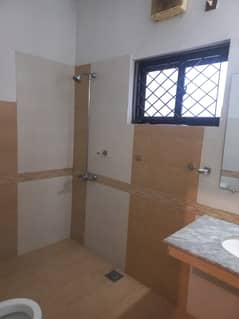 2 bedroom Flat available for rent in g11