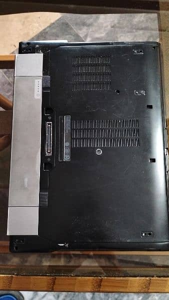 Dell latitude e6410 (o32l6693oo2) 2