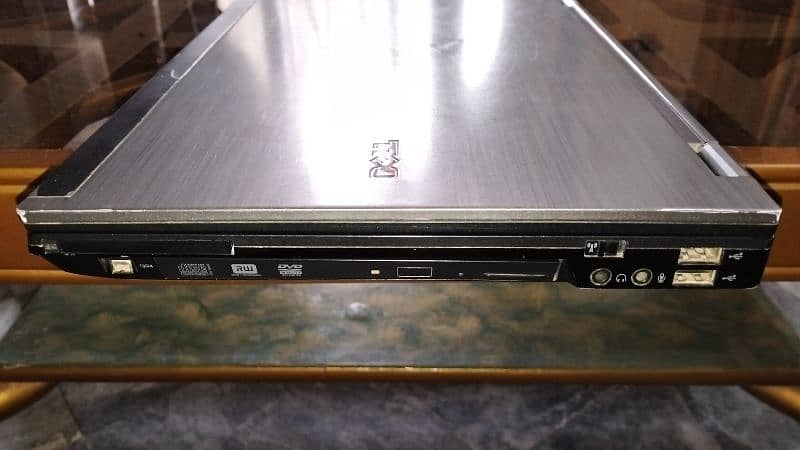 Dell latitude e6410 (o32l6693oo2) 4