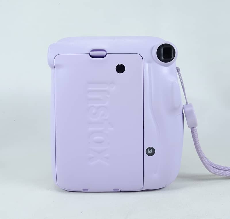 Fujifilm Instax Mini 11 Instant Camera - Purple Color. 2