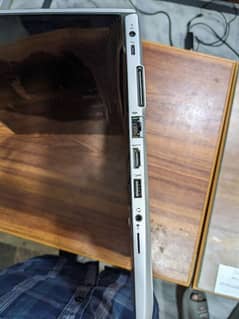 Hp elitebook 840 g5 i5/8thgen in brand new condition for office use