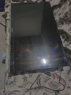 LCD tv 32" for sale