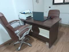 Office chairs and tables for sale Excellent Condition