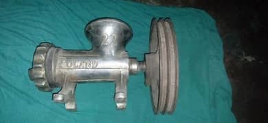 iron meat grinder