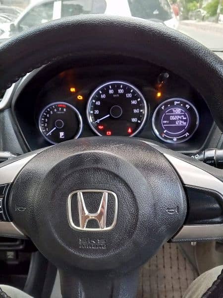 Honda BR-V 2017 13