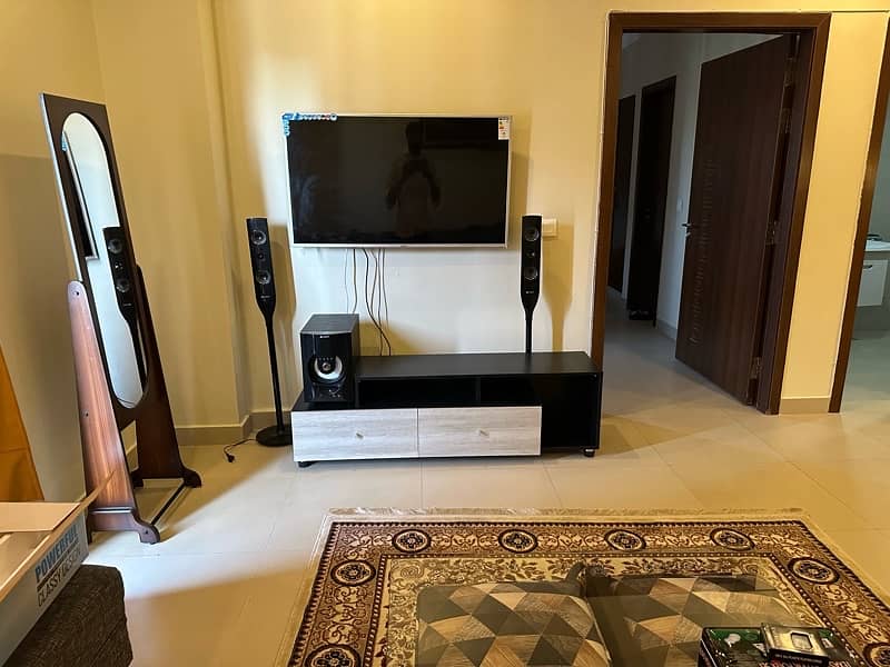 Furnished Spacious Flat for rent Weekly, Monthly 7