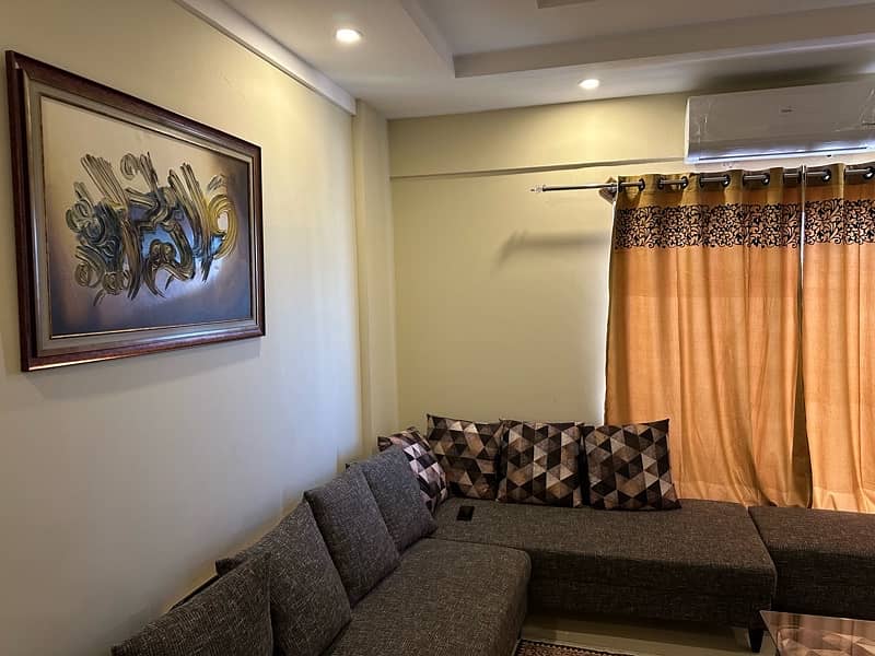 Furnished Spacious Flat for rent Weekly, Monthly 8