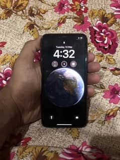 iPhone 11 Pro max 256 gb pta approvad  condition 10/9