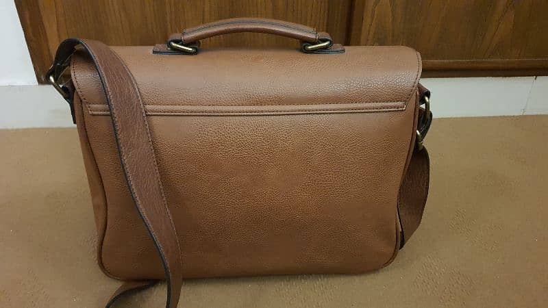 ALDO Messenger Bag 3