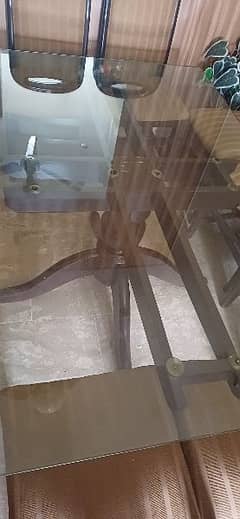 Dinning table 8 seater for sale
