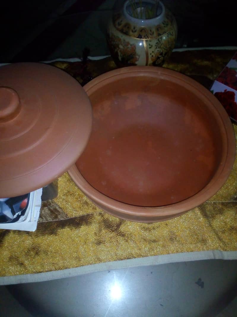 Clay pots 3 set 0