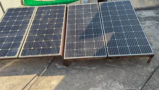 4 solar panels with stand