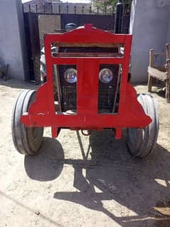 Tractor Red color 135 new condition
