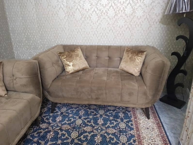 sofa set 3+2 seater very good condition 10/10 1