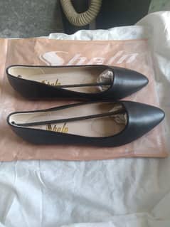 Imported New women court shoes or casual shoes.