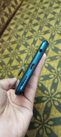 Infinix note 7 10/9 condition with box and charger