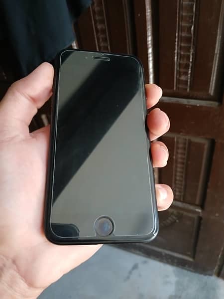 iPhone SE Non PTA(factory unlock) 4