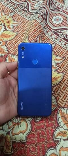 huawei y6s 3gb 64gb saaf condition only mobile sath kuch nai ha
